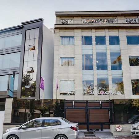 דהראדון Hotel Sun Grand מראה חיצוני תמונה