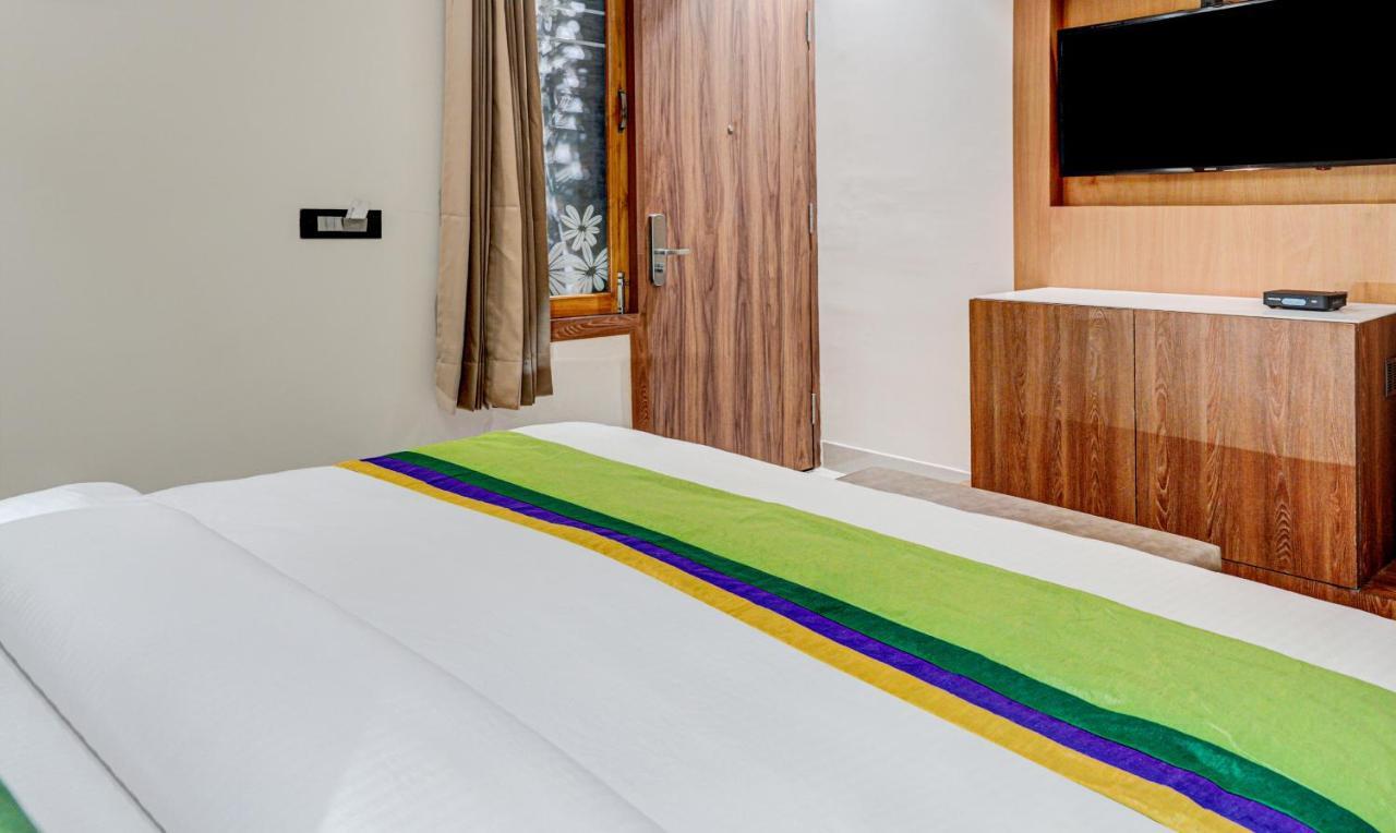 דהראדון Hotel Sun Grand מראה חיצוני תמונה
