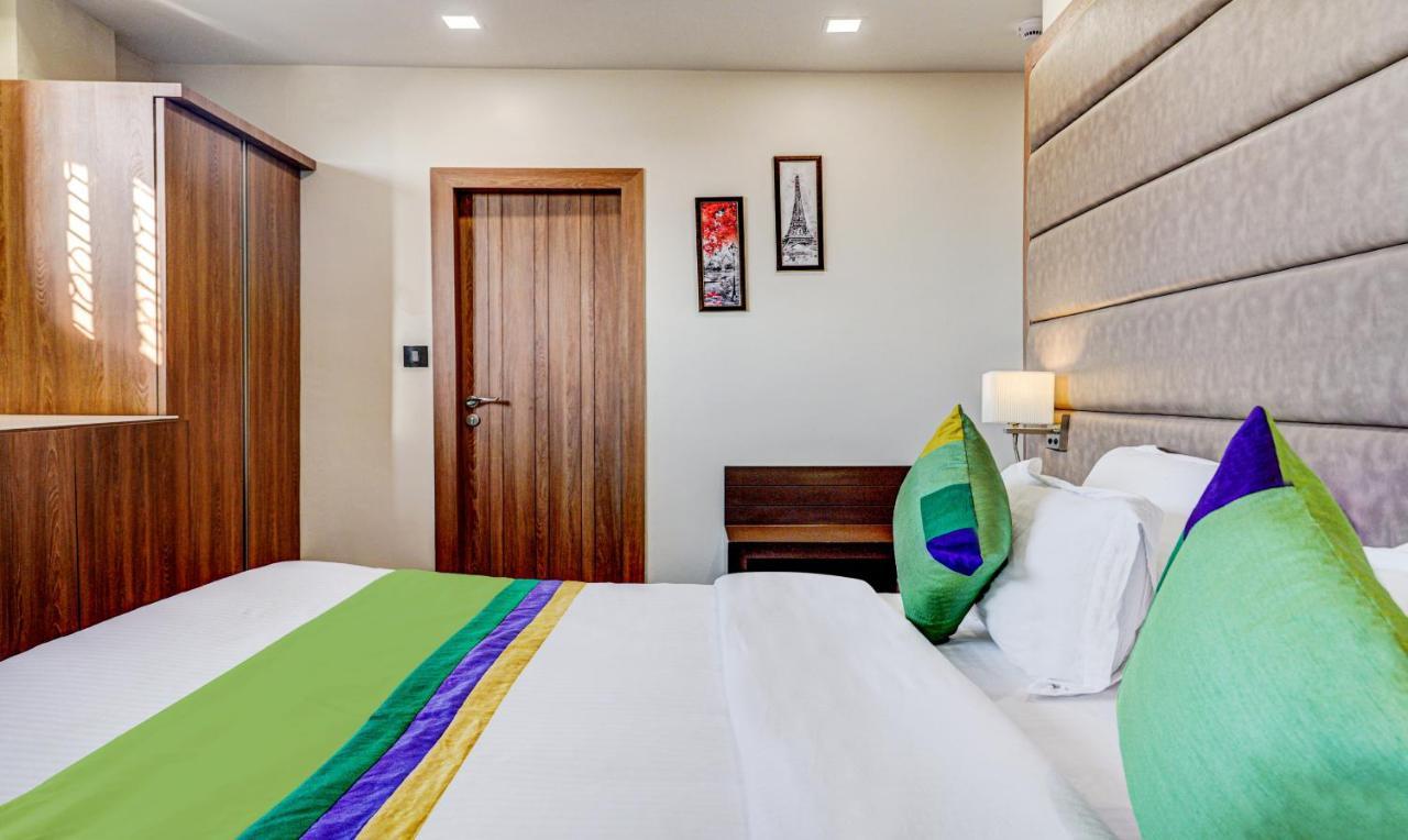 דהראדון Hotel Sun Grand מראה חיצוני תמונה